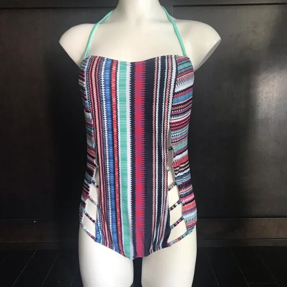 Jessica Simpson multi bandeau one piece swimsuit - Picture 2 of 3